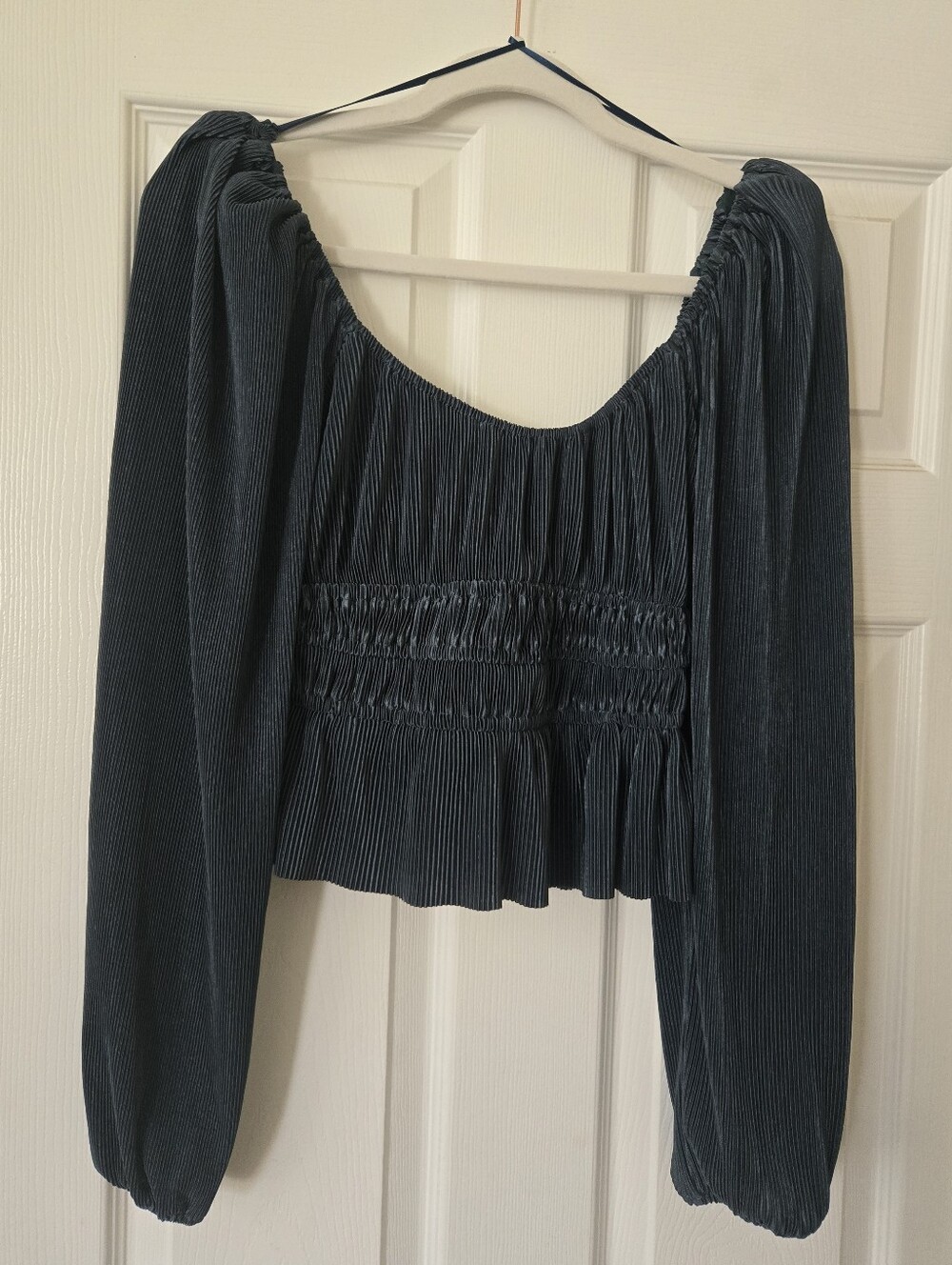 NWT ASTR the Label Ziva Plisse Blouse, S